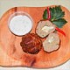 Gefüllte Hackbällchen mit Kräutersauce