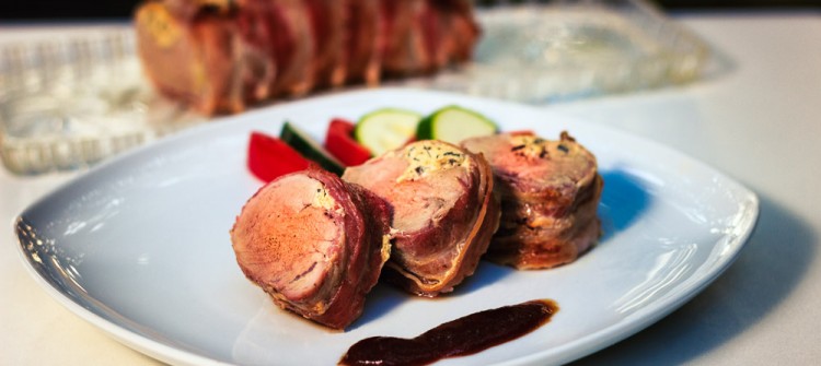 Schweinefilet mit Oliven-Frischkäse Füllung