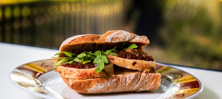 Porchetta - indirekt gegrillter Schweinebauch