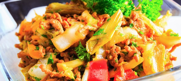Hackfleischpfanne mit Chinakohl